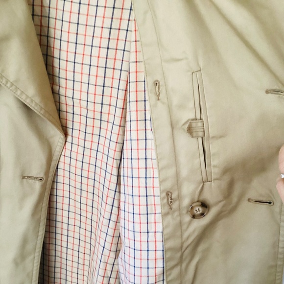 Vintage Lined Tan wool collar Trench Coat Made in Poland Size 44R pockets belted - Picture 8 of 16